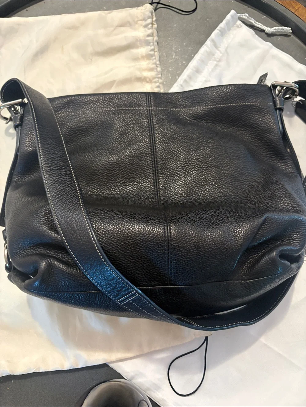 Vintage Y2K Hamptons Coach Black Leather Crossbody Shoulder Bag